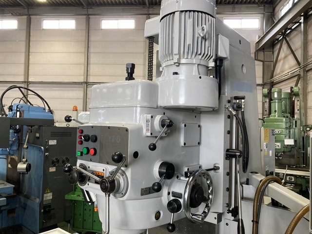 YAMASAKI GIKEN YZ-8WR NC Vertical Milling Machine Image 5