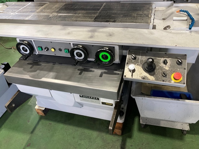 YAMASAKI GIKEN YZ-8WR NC Vertical Milling Machine Image 6