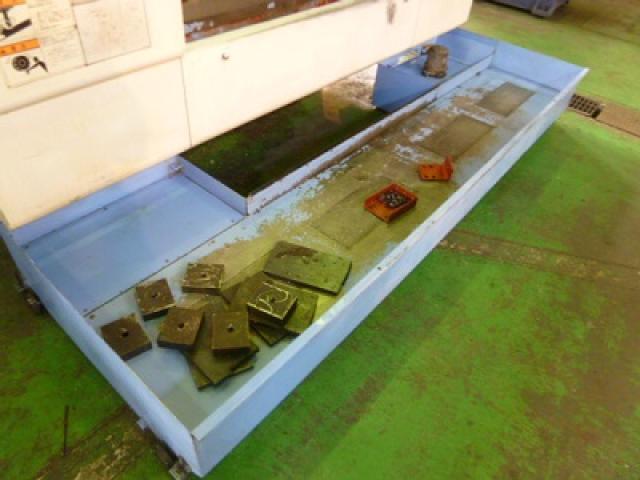 MAZAK VTC-20B Vertical Machining Center Image 5