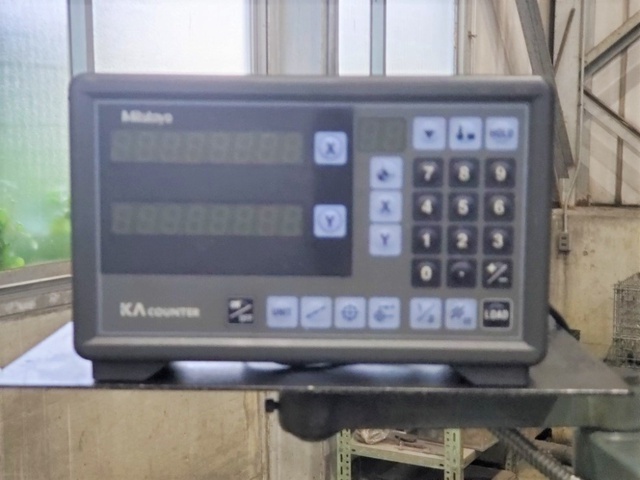 YAMASAKI GIKEN YZ-8C Vertical Milling Machine Image 5