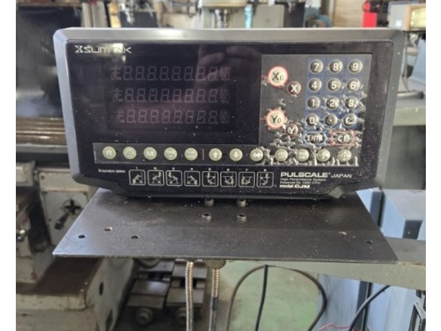 MAKINO KSJP Vertical Milling Machine Image 5
