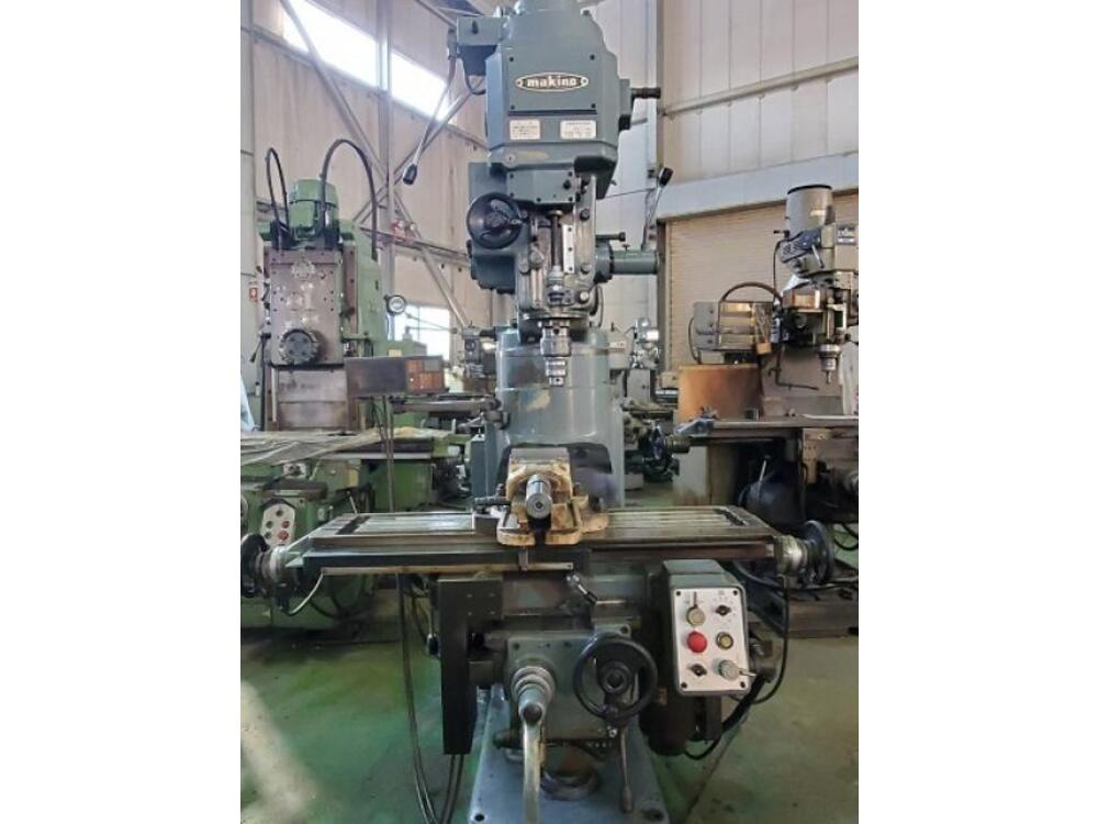 MAKINO KVJP-55 Vertical Milling Machine G754　F-032 Image