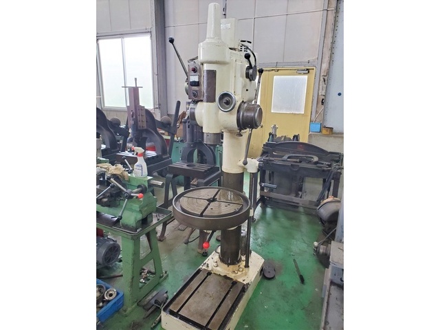 KIWA MACHINERY｜紀和鉄工所 KUD-550 Drilling Machine Image 1