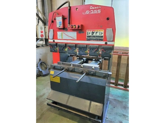 AMADA RG-35S Press Brake/Bender Image 2