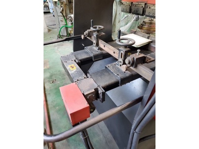 AMADA RG-35S Press Brake/Bender Image 5