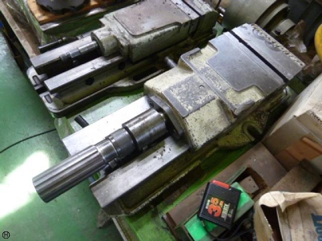 TSUDAKOMA VH-200 Vice Image 1