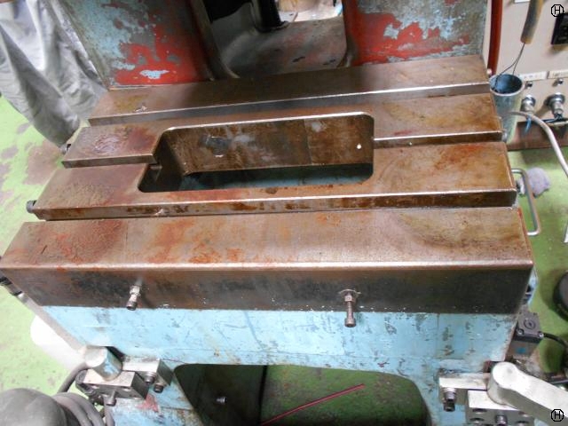 YAMADA DOBBY 30020 C-Frame Press Image 2