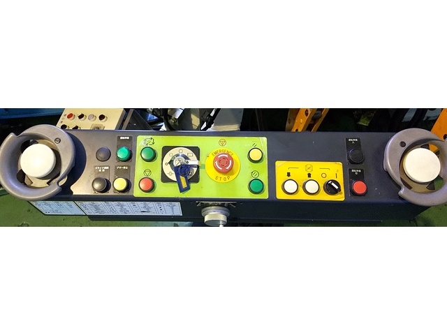 Komatsu NTC H1F110-2 C-Frame Press Image 5