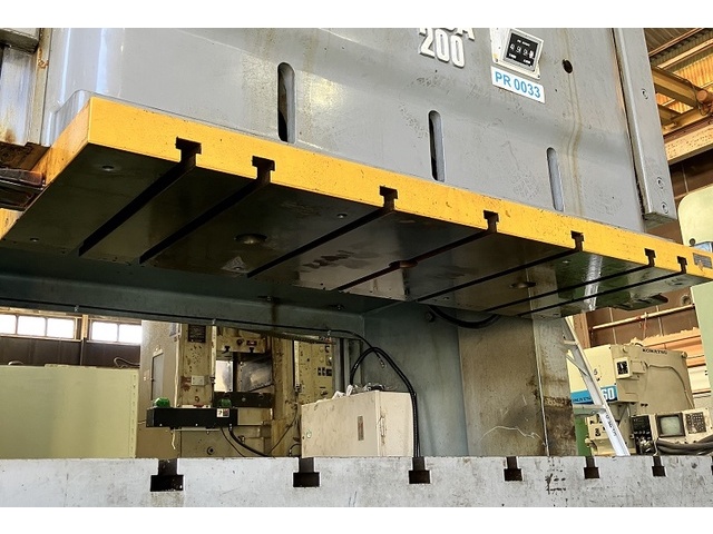 AIDA ENGINEERING NC2-200(2) C-Frame Press Image 3