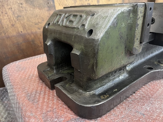 TAKEDA MACHINE TOOLS TK-250HVS Vice Image 5