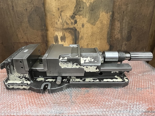 津田駒 VH-200 バイス の画像 1枚目