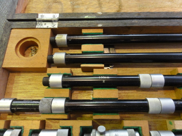 Mitutoyo 50-1500 Micrometer (Inner) Image 4