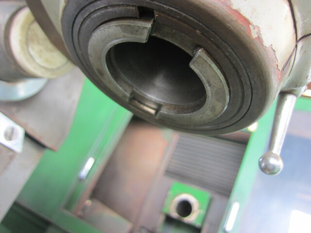 RIKEN SEIKO RTM-2 Universal Milling Machine Image 4