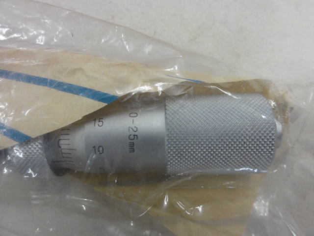 Mitutoyo MHH2-25LT Micrometer (Outer) Image 2
