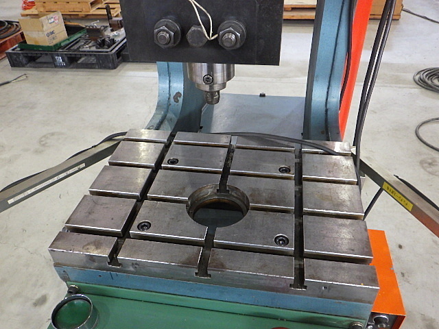 AMADA SPH-30C Press Brake/Bender Image 3