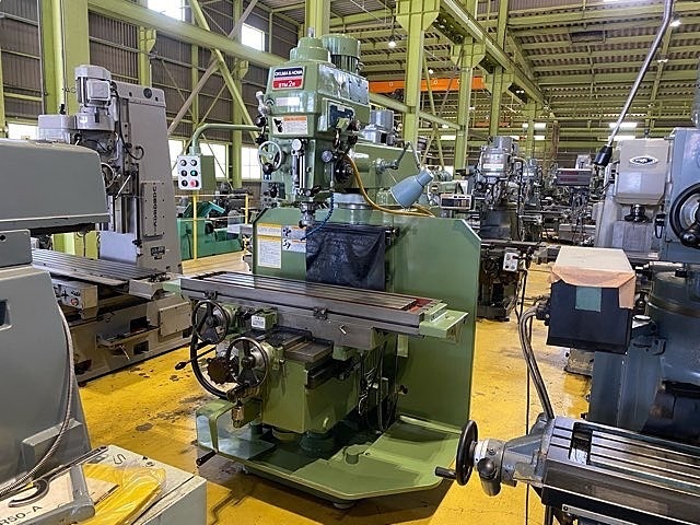 大隈豊和 STM-2R Vertical Milling Machine Image 2