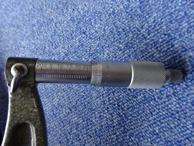 ミツトヨ OM-225 マイクロメーター（外側） の画像 2枚目