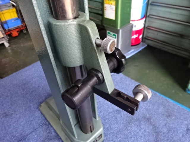 Mitutoyo TS-H 519-251 Stand/Stage Image 3