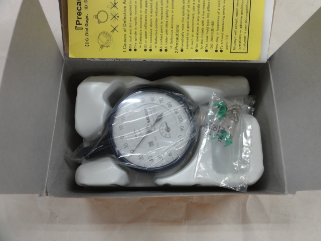 Mitutoyo 2109S-10 Dial Indicator Image 1