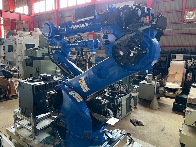 安川 MOTOMAN-GP180 Robot Image 5
