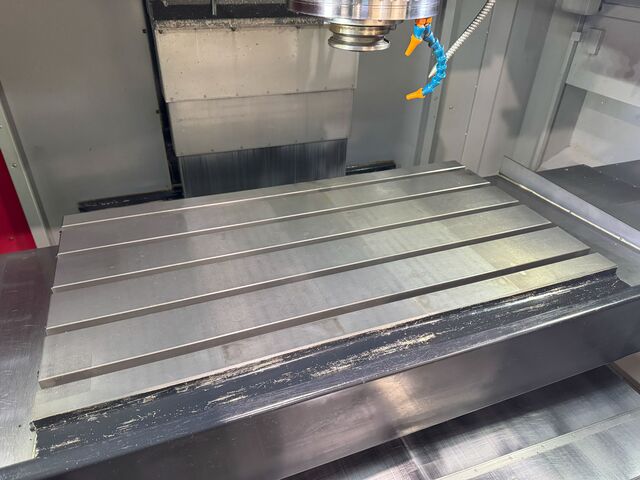 OKK VM53R Vertical Machining Center Image 4