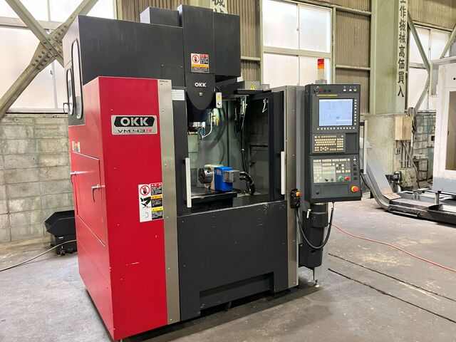 OKK VM43R Vertical Machining Center Image 1