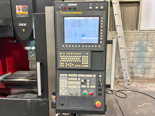 OKK VM43R Vertical Machining Center Image 6