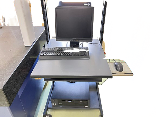 Mitutoyo CRT-PM574 CMM Image 5