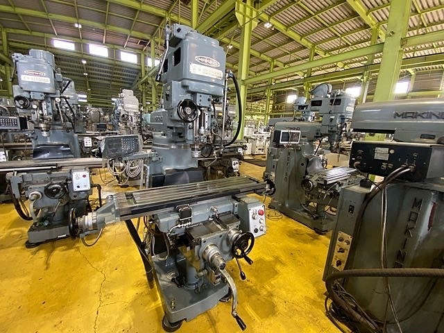牧野フライス製作所 KSJP-55 立型フライス盤 の画像 3枚目