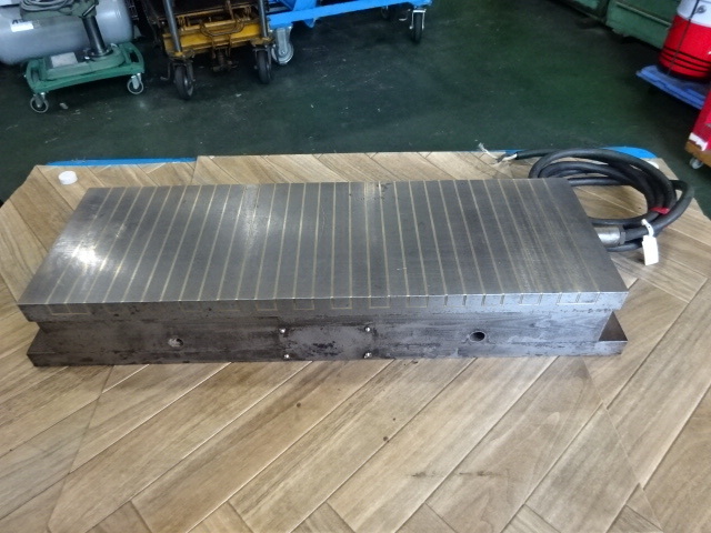 不明 150X300 Magnet Chuck Image 1