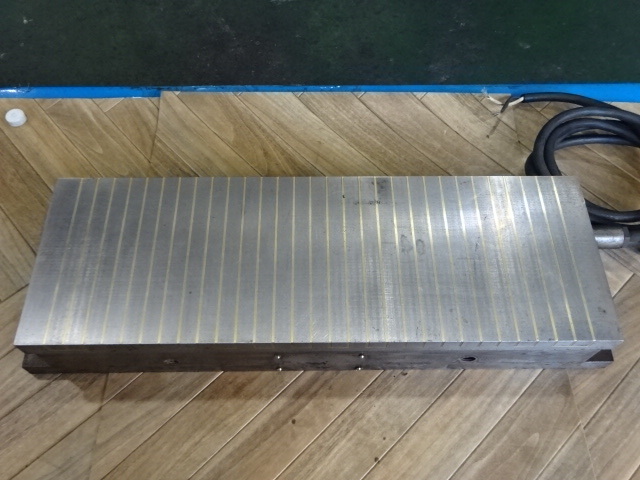 不明 150X300 Magnet Chuck Image 2