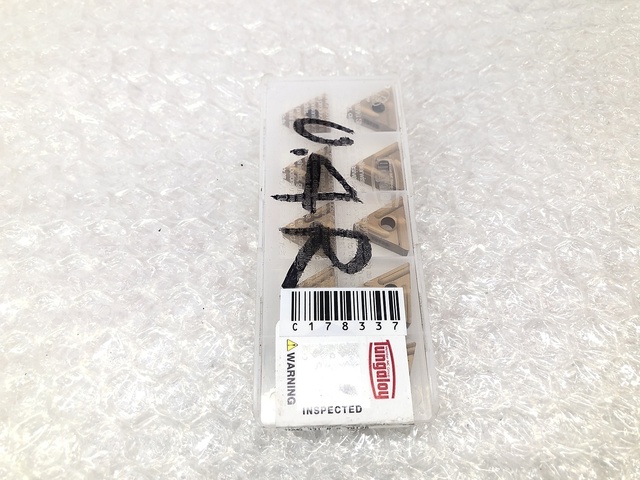 TUNGALOY TNMG160404R-S Insert Chip Image 1