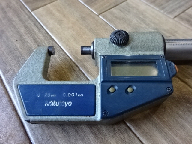 ミツトヨ MDC-25M マイクロメーター（外側） の画像 5枚目