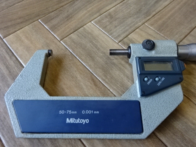 Mitutoyo MDC-75M Micrometer (Outer) Image 5