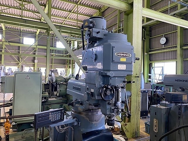 MAKINO KVJP-55 Vertical Milling Machine Image 3