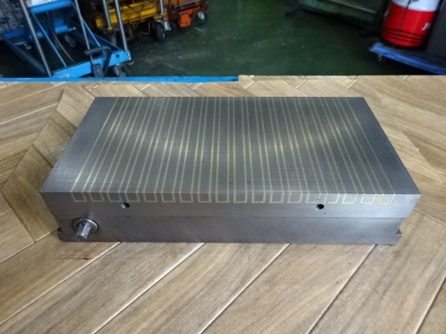不明 200X125X60 マグネットチャック の画像 1枚目