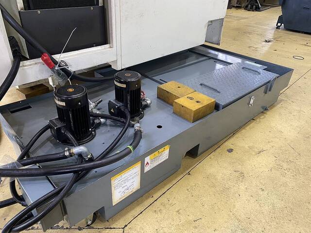 KITAMURA MACHINERY Mycenter-3XiF Vertical Machining Center Image 3