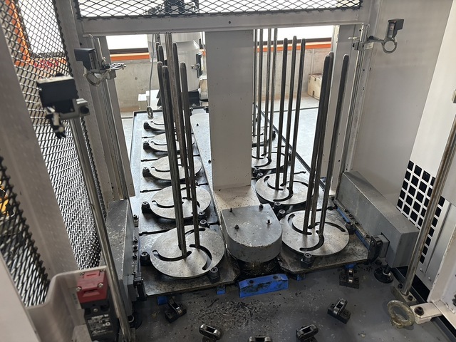 Okuma LB2000EX NC Multi-tasking Machine Image 3