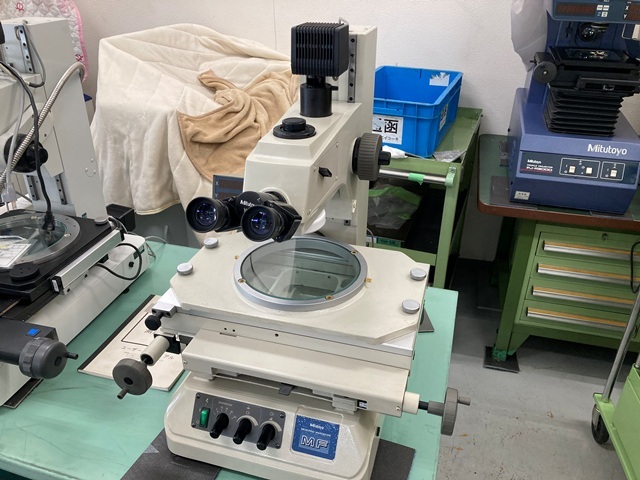 ミツトヨ MF-1020T 顕微鏡 の画像 1枚目