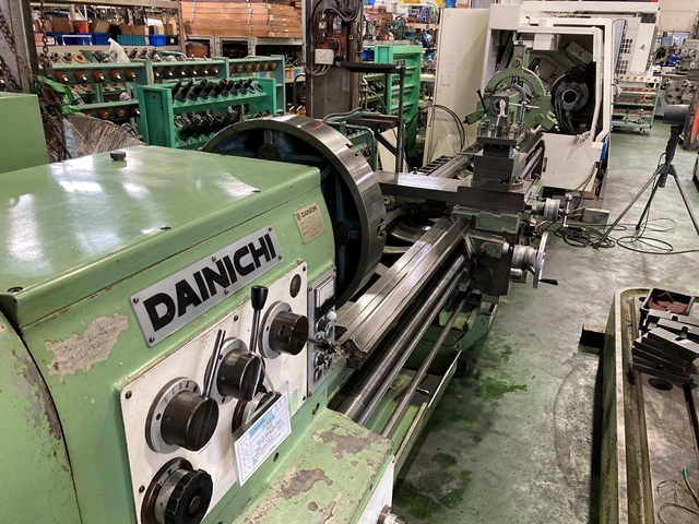 Dainichi Machinery DLG-SH63X350 Lathe Image 7