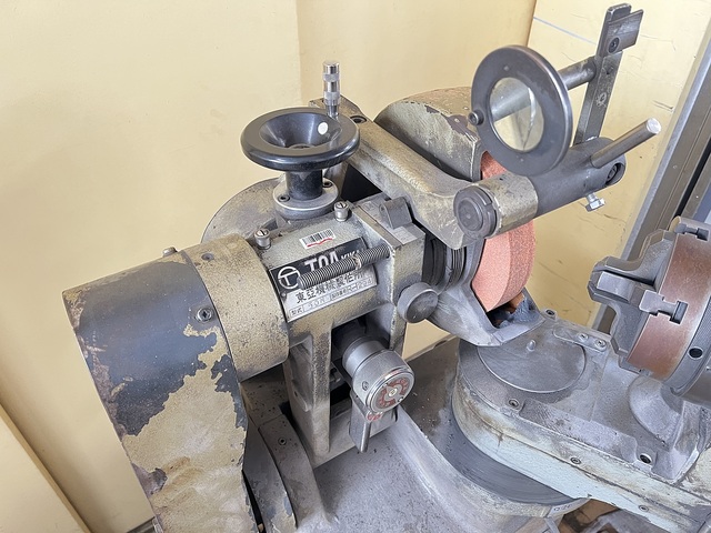 TOA TDP-50M Tool Grinder Image 4