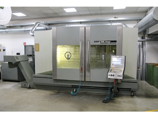 DECKEL MAHO DMF 220 linear Vertical Machining Center Image 1