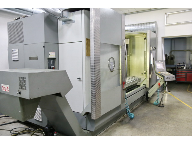 DECKEL MAHO DMF 220 linear Vertical Machining Center Image 5