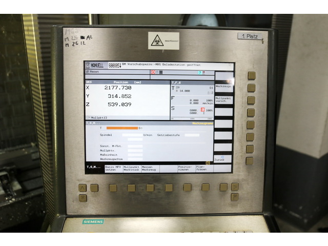 DECKEL MAHO DMF 220 linear Vertical Machining Center Image 6