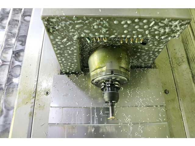 DECKEL MAHO DMF 220 linear Vertical Machining Center Image 41