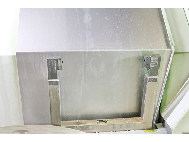 DECKEL MAHO DMC 75 V linear Vertical Machining Center Image 2