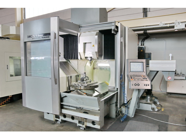 DECKEL MAHO DMC 75 V linear Vertical Machining Center Image 7