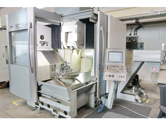 DECKEL MAHO DMC 75 V linear Vertical Machining Center Image 12