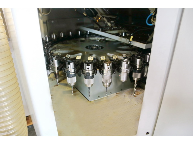 DECKEL MAHO DMC 75 V linear Vertical Machining Center Image 13