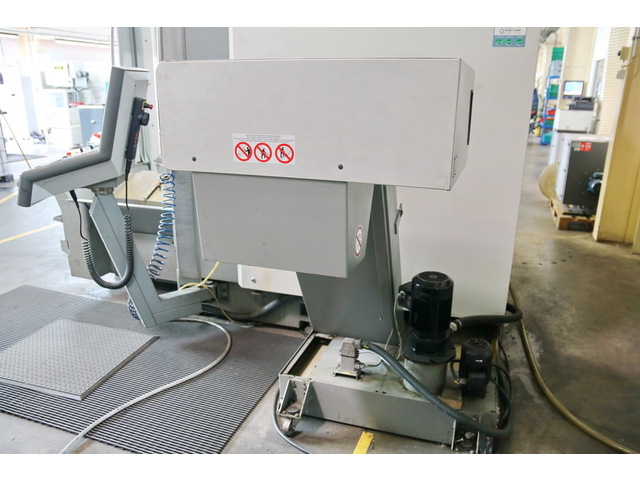 DECKEL MAHO DMC 75 V linear Vertical Machining Center Image 19